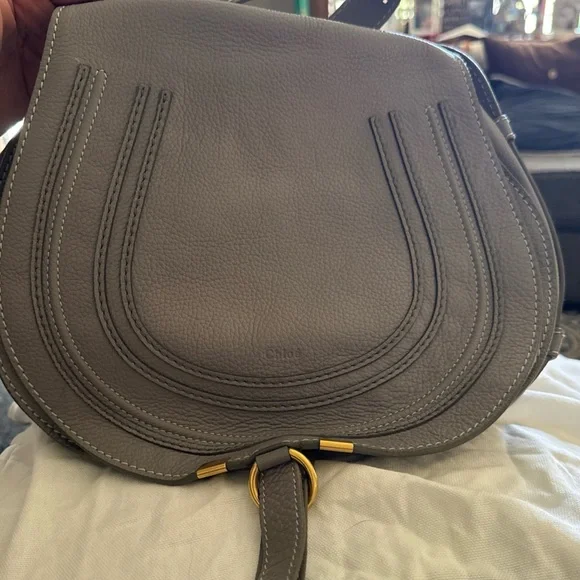 Chloe Medium Marcie Leather Crossbody - Picture 2 of 9